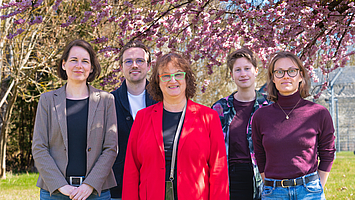 v.l.n.r.: Dr. rer. pol. Katja Köppen, Finn Sörensen, Prof. Dr. med. Birgit Völlm, Lisa Rieker, Johanna Ziem